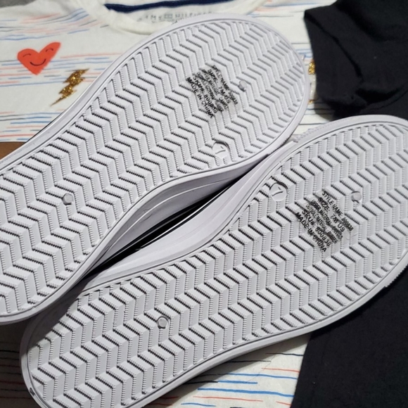 Denim sneakers with 2 free tops Tommy Hilfiger - Picture 3 of 6